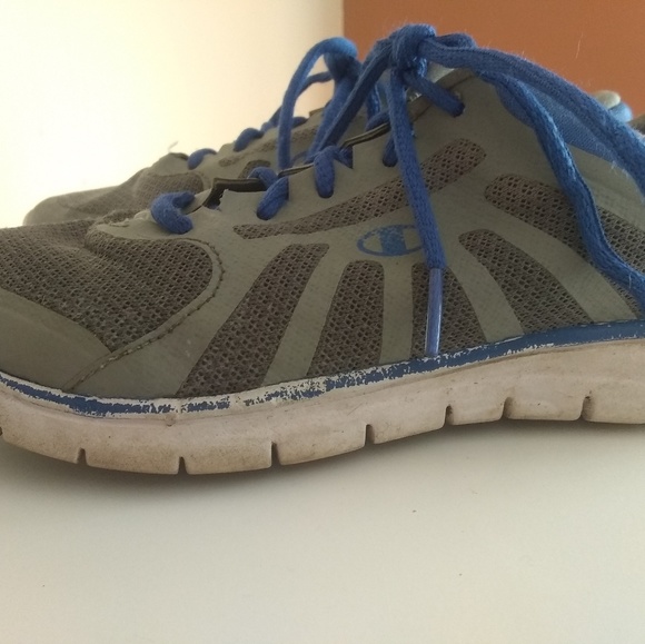 Champion Tennis Shoes - Picture 1 of 4